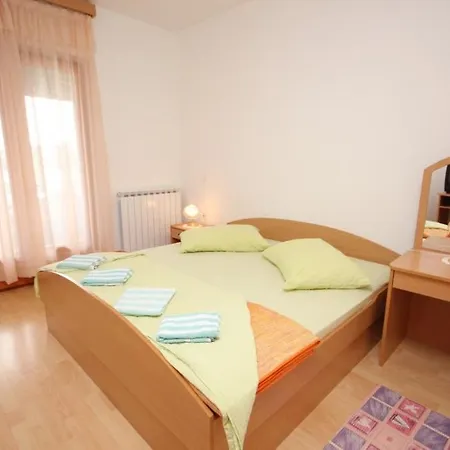 With Parking Space Cove Mala Lamjana, Ugljan - 350