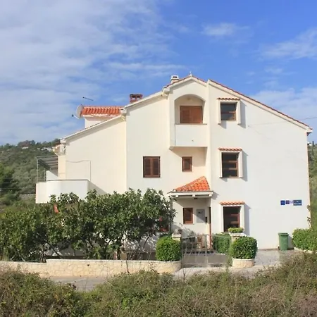 Apartmán With Parking Space Cove Mala Lamjana, Ugljan - 350 *