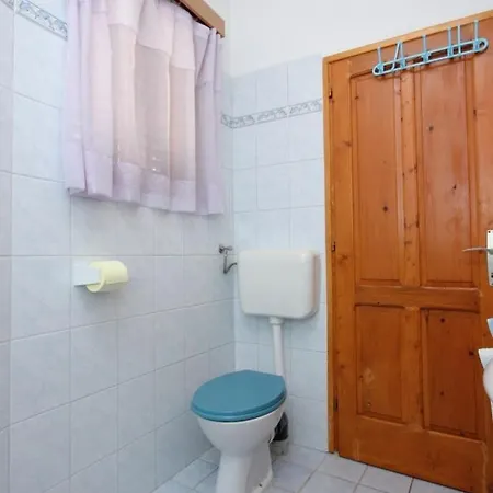 With Parking Space Cove Mala Lamjana, Ugljan - 350 Apartman Kali