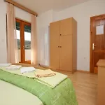 With Parking Space Cove Mala Lamjana, Ugljan - 350 דירה קאלי