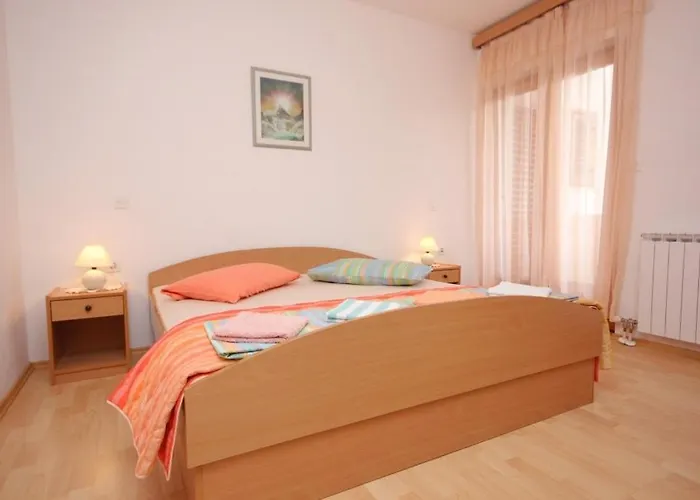 With Parking Space Cove Mala Lamjana, Ugljan - 350 * Kali