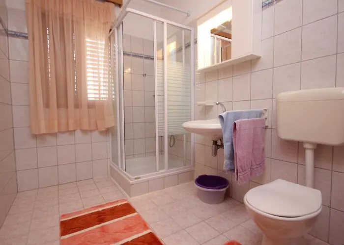Апартаменты With Parking Space Cove Mala Lamjana, Ugljan - 350 Кали