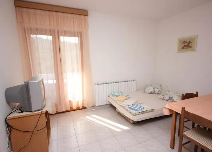 Апартаменты With Parking Space Cove Mala Lamjana, Ugljan - 350 Кали