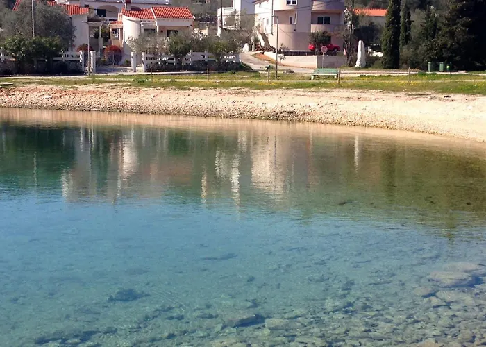 With Parking Space Cove Mala Lamjana, Ugljan - 350 Lägenhet Kali